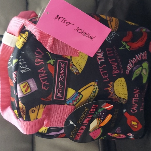 BETSEY JOHNSON Taco Insulated Lunch Tote - Picture 3 of 10